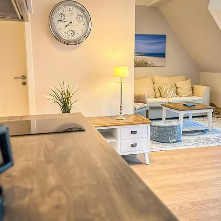 Baltischer Hof 56 Апартаменты *