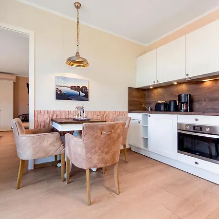 Baltischer Hof 56 * Больтенхаген